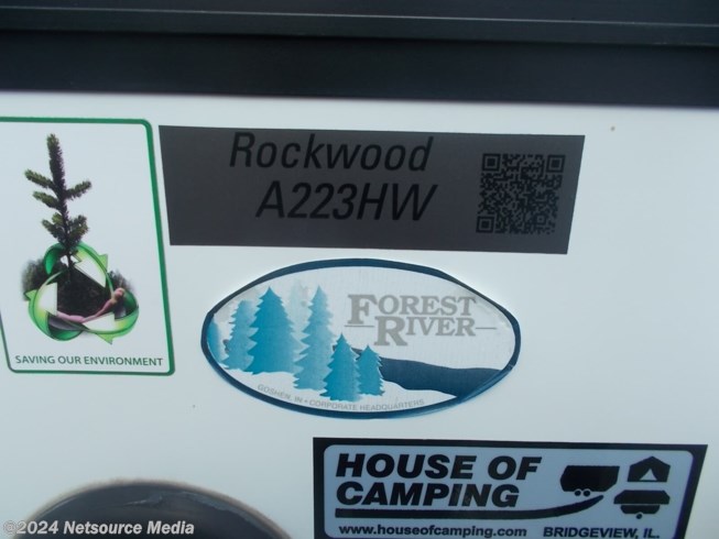2020 Forest River Rockwood Hard Side A223HW - Used Popup For Sale by House of Camping in Bridgeview, Illinois features Fiberglass Sidewalls, LP Detector, Furnace, 30 Amp Service, Water Heater