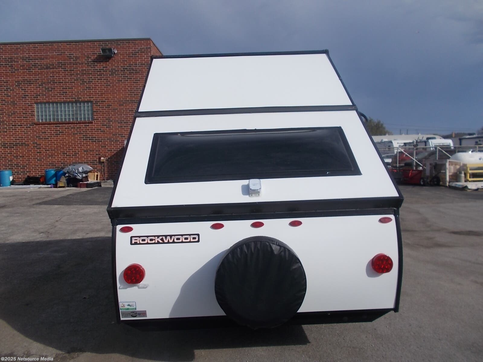 2023 Forest River Rockwood Hard Side A122S RV for Sale in Bridgeview