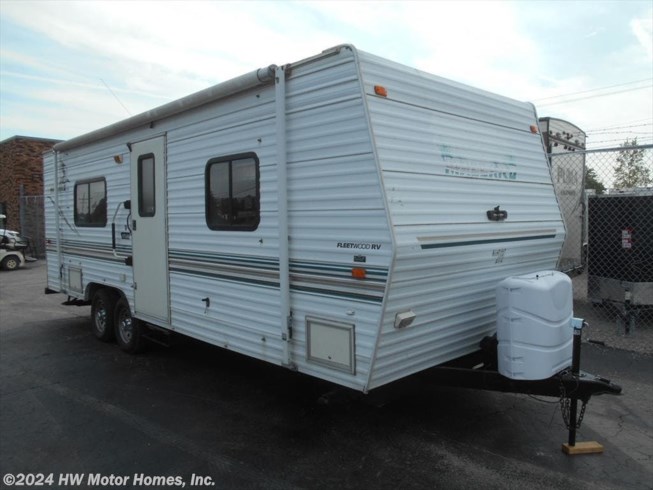 2004 Fleetwood Mallard 25 J RV for Sale in Canton, MI 48188 | U67705 ...