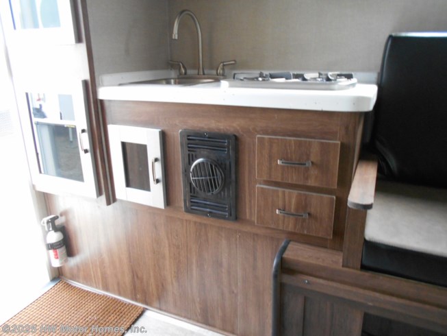 2019 Travel Lite Truck Campers 770 Rsl Shower Inside Rv For Sale In Canton Mi 48188 N96165 Rvusa Com Classifieds