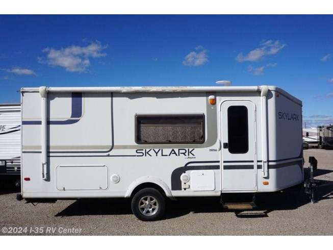 2011 Jayco Skylark 21FKV RV for Sale in Denton, TX 76207 | AT4035 2011 Jayco Skylark 21fkv For Sale
