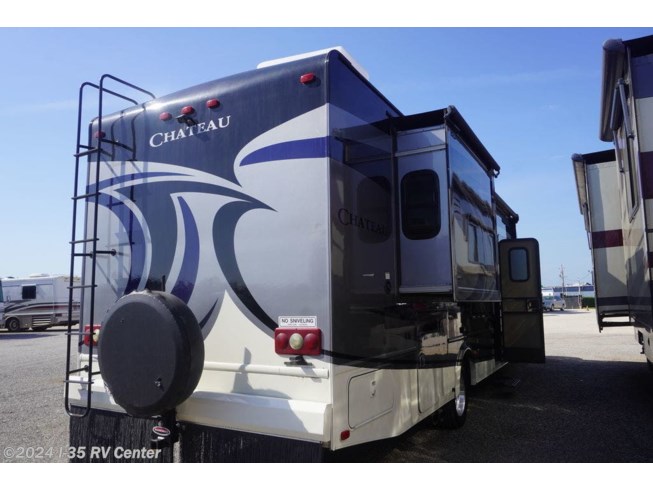 2015 Chateau Super C 35SF by Thor Motor Coach from I-35 RV Center in Denton, Texas