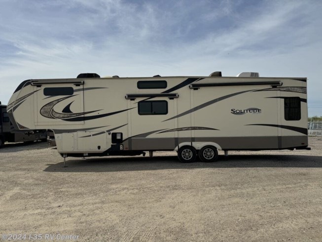 2017 Solitude 377MBS / 377 MBS-R by Grand Design from I-35 RV Center in Denton, Texas