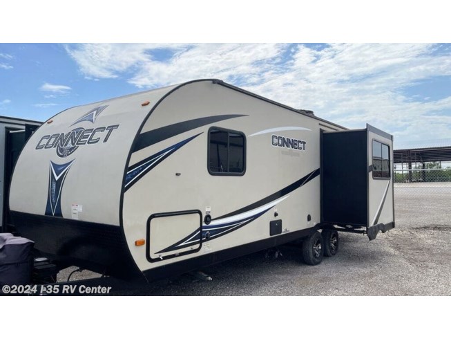 2017 Connect® C241RLK by K-Z from I-35 RV Center in Denton, Texas