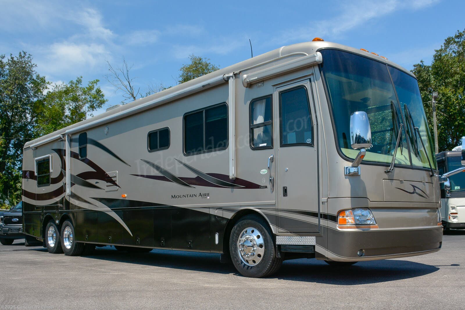 2005 Newmar Mountain Aire 4305 RV for Sale in Winter Garden, FL 34787