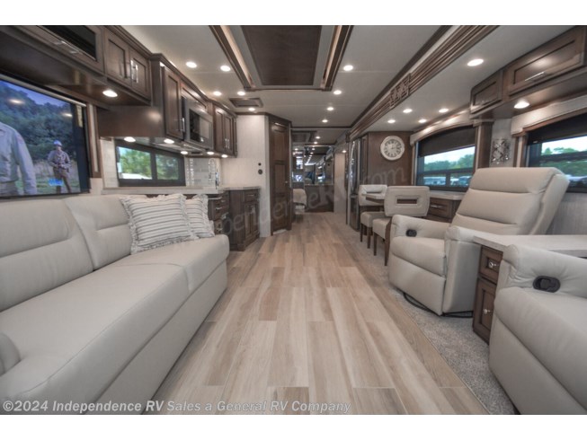 2022 Ventana 4037 by Newmar from Independence RV Sales in Winter Garden, Florida