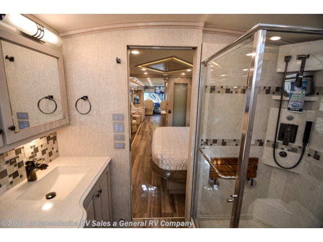 2022 Dutch Star 4328 by Newmar from Independence RV Sales in Winter Garden, Florida