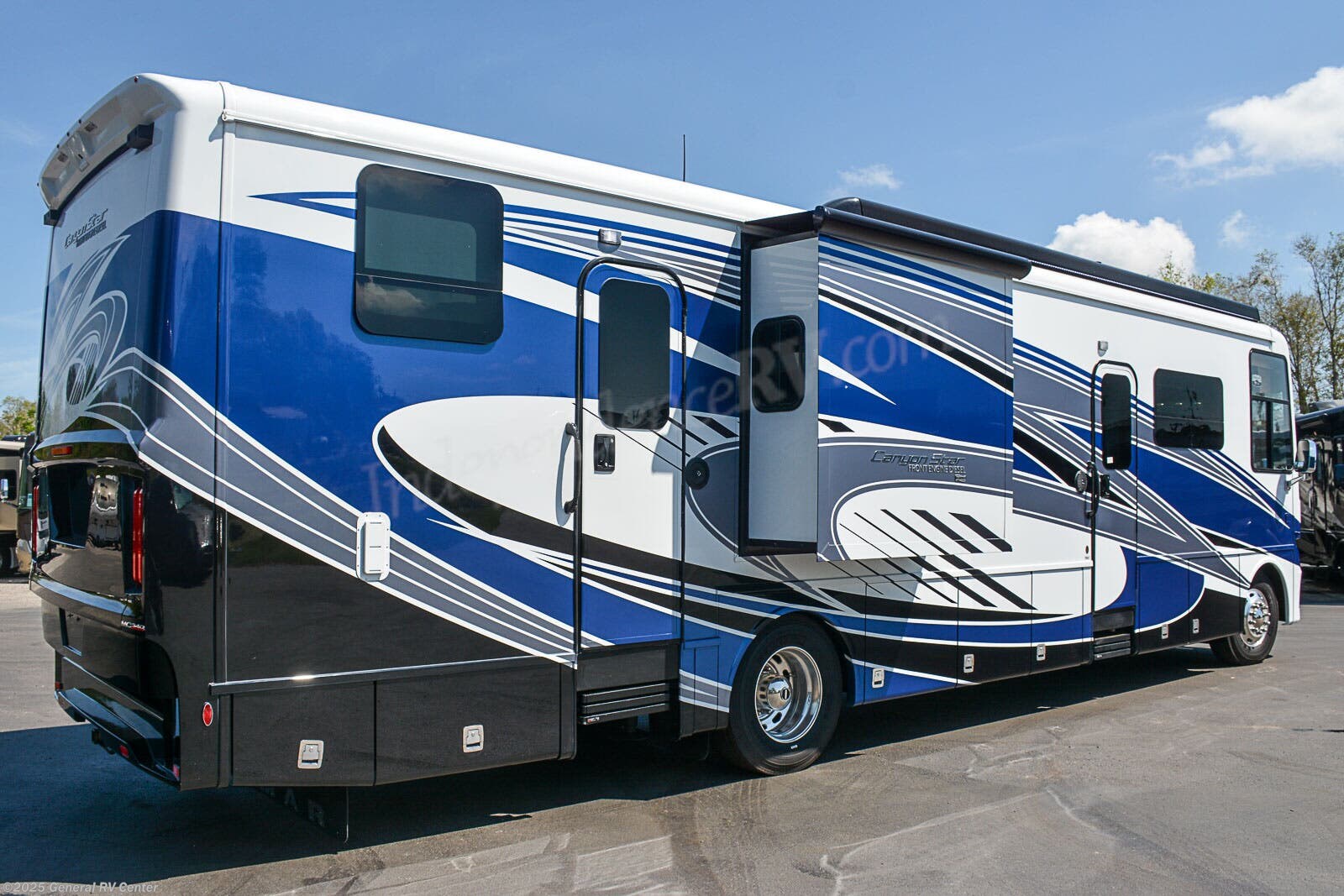 2023 Newmar Canyon Star 3947 (Toy Hauler) RV for Sale in Winter Garden