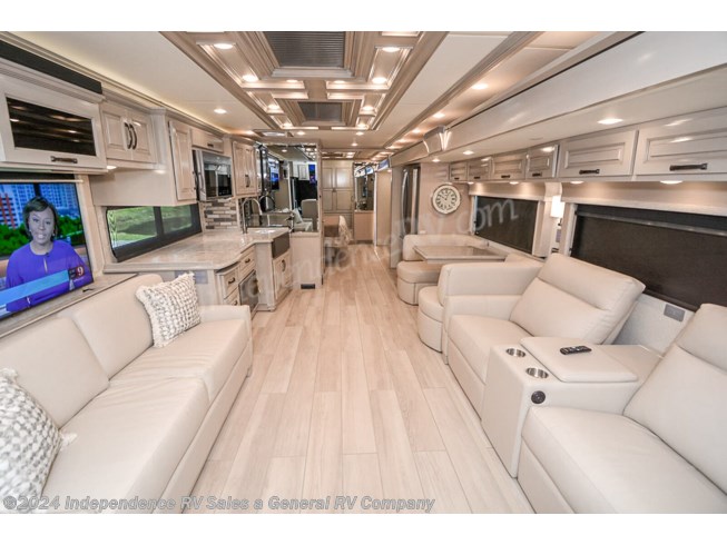 2023 Dutch Star 4369 by Newmar from Independence RV Sales in Winter Garden, Florida