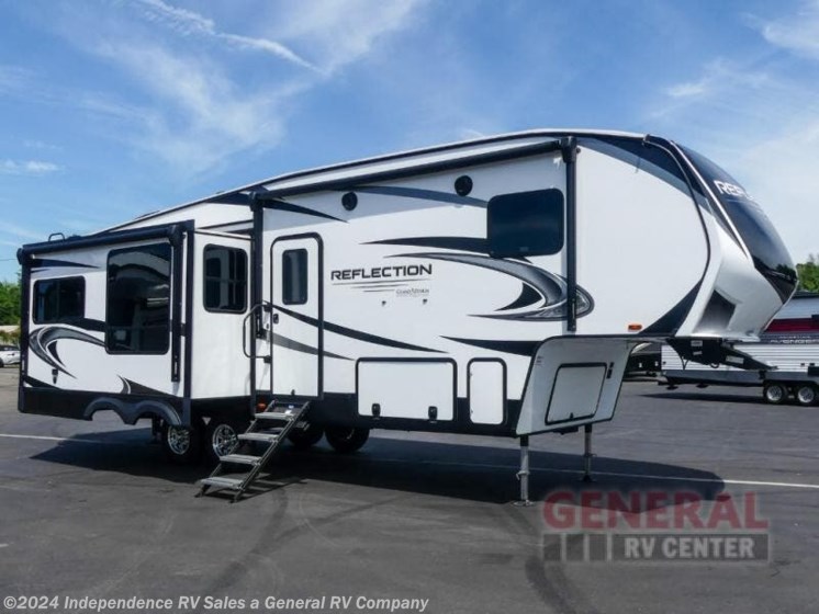 Used 2022 Grand Design Reflection 303RLS available in Winter Garden, Florida