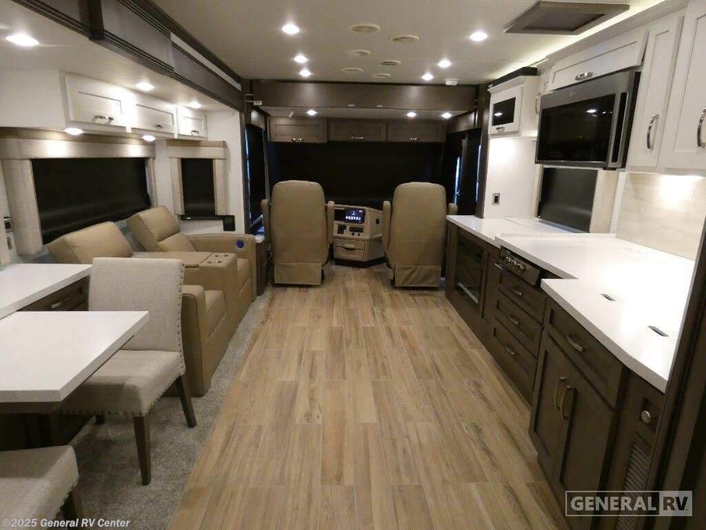 New 2025 Newmar Northern Star 3709 available in Winter Garden, Florida