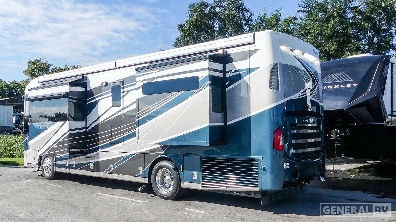 2026 New Aire 3543 by Newmar from General RV Center in Winter Garden, Florida