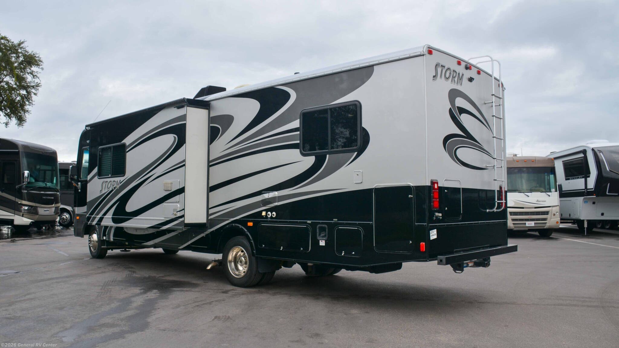 2012 Storm 33Q by Fleetwood from General RV Center in Winter Garden, Florida