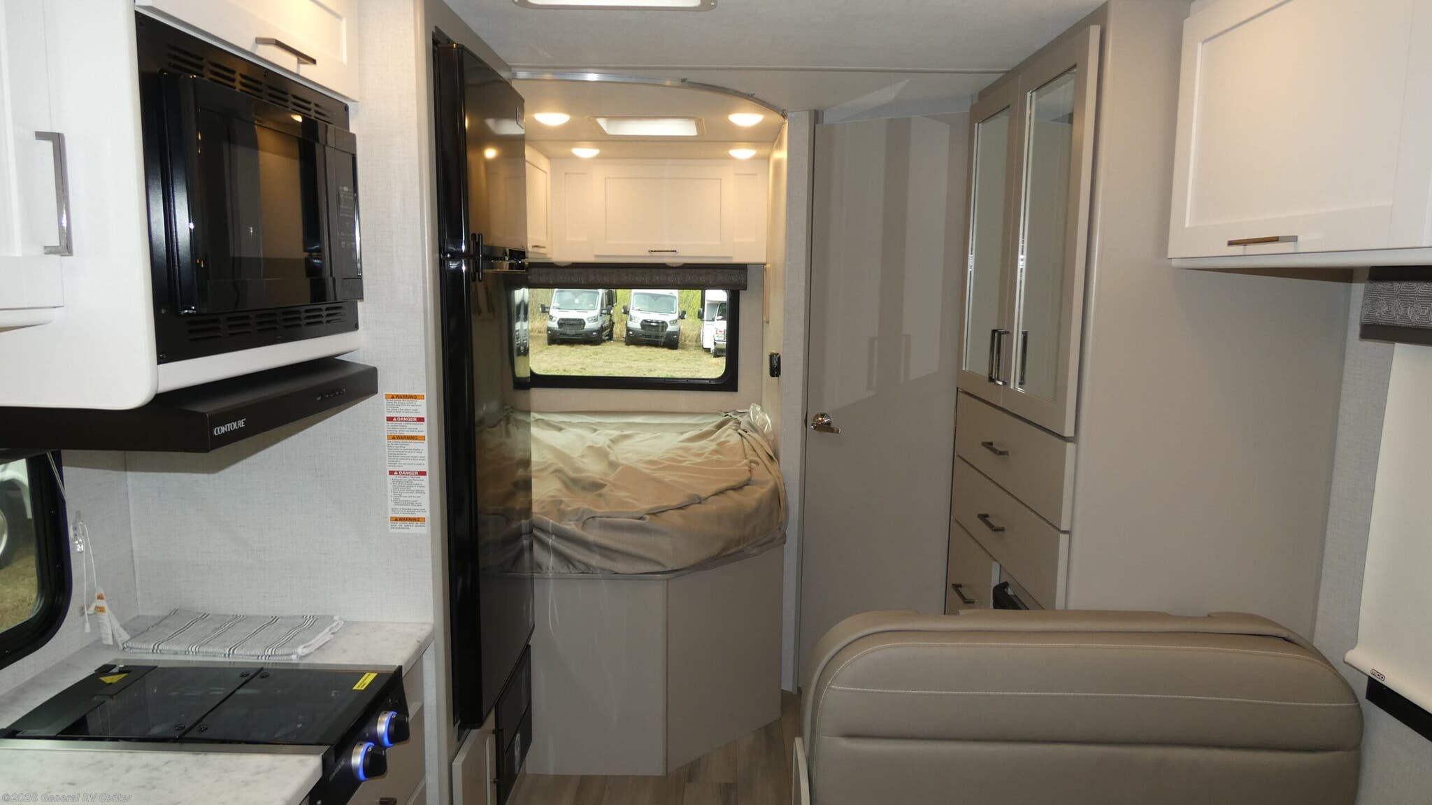 2026 Thor Motor Coach Pasadena SE21 Chevy - New Class C For Sale by General RV Center in Winter Garden, Florida