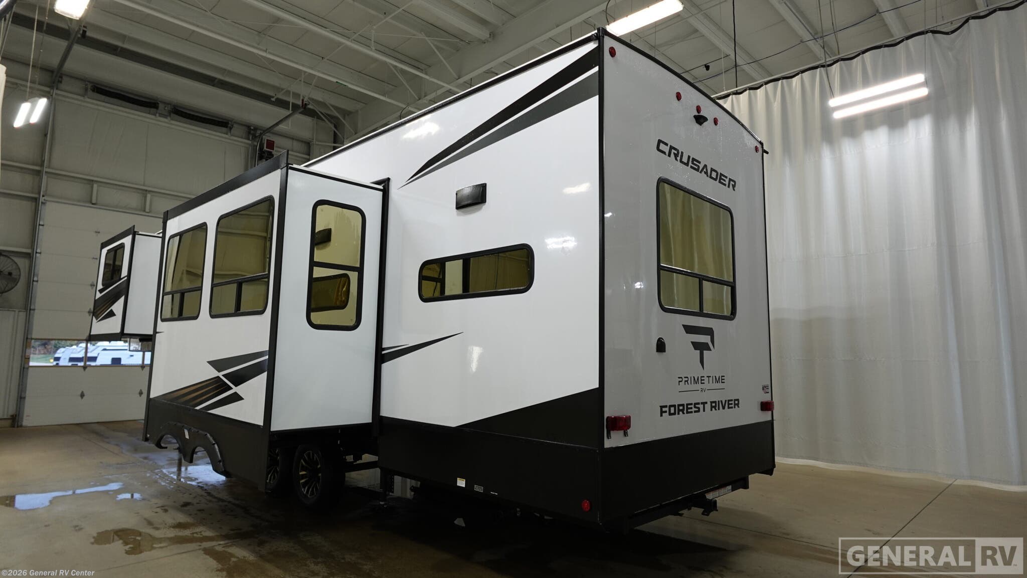 2026 Crusader KING33 by Prime Time from General RV Center in Winter Garden, Florida