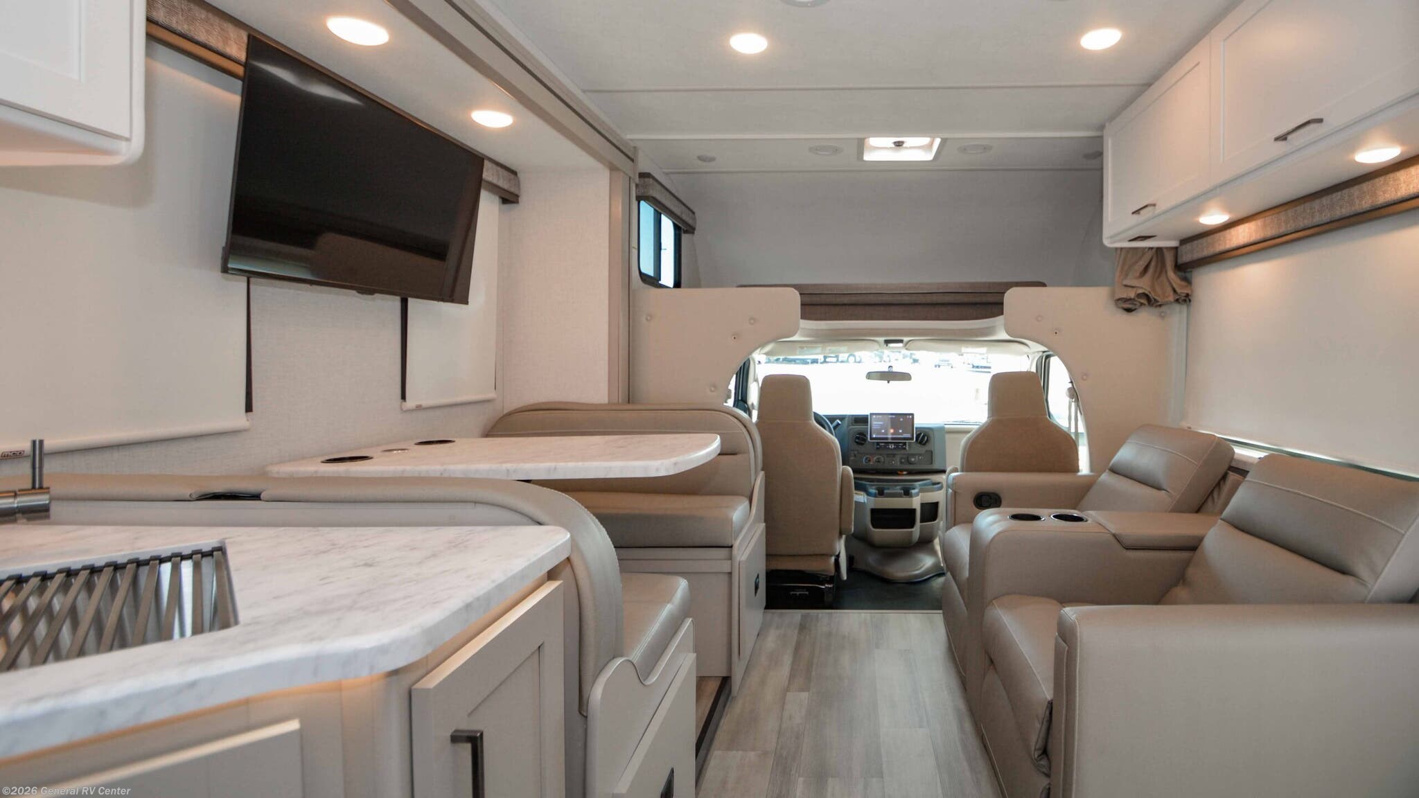 New 2026 Thor Motor Coach Pasadena SE28 available in Winter Garden, Florida