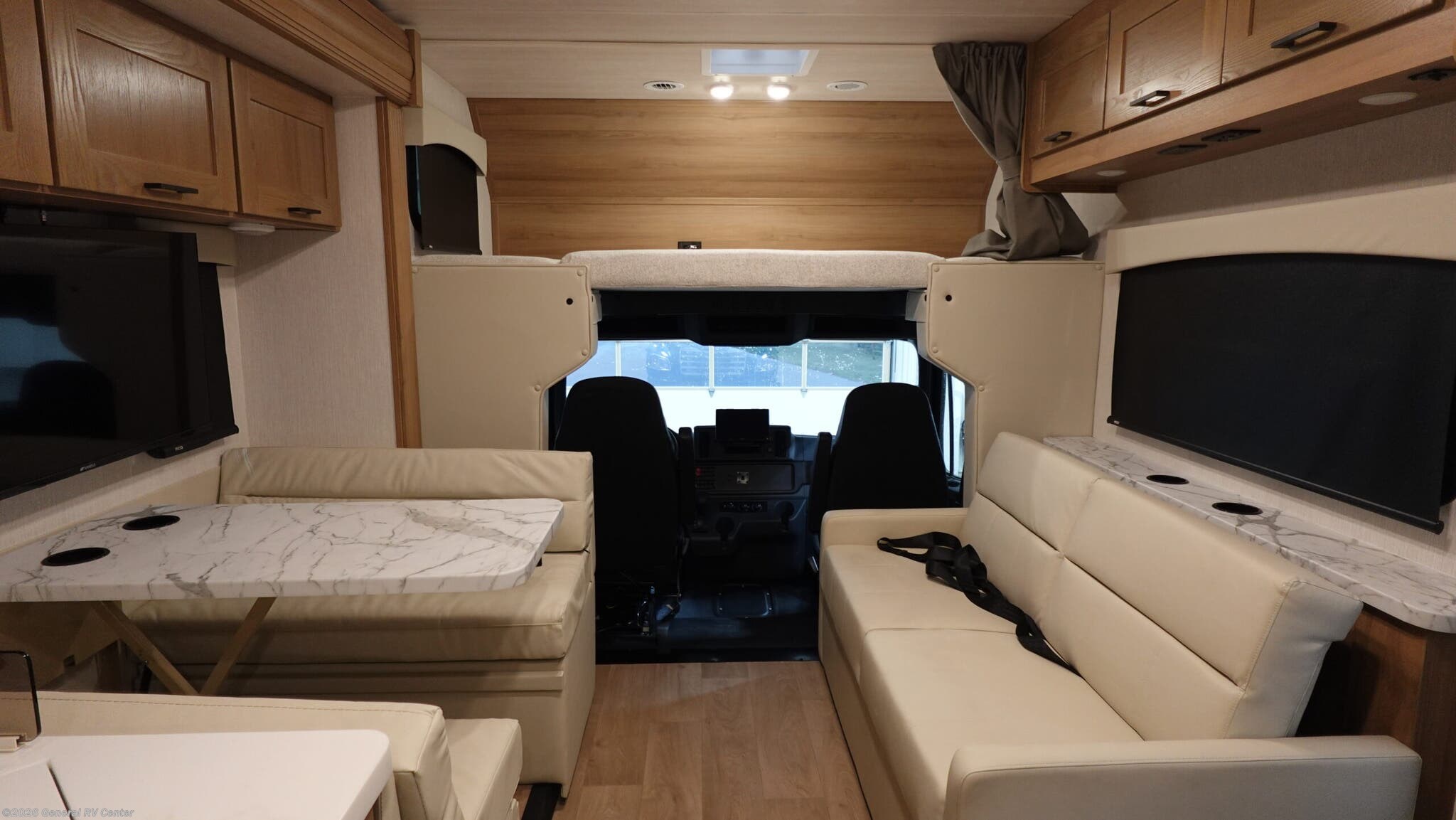 New 2026 Nexus Wraith 30F available in Winter Garden, Florida