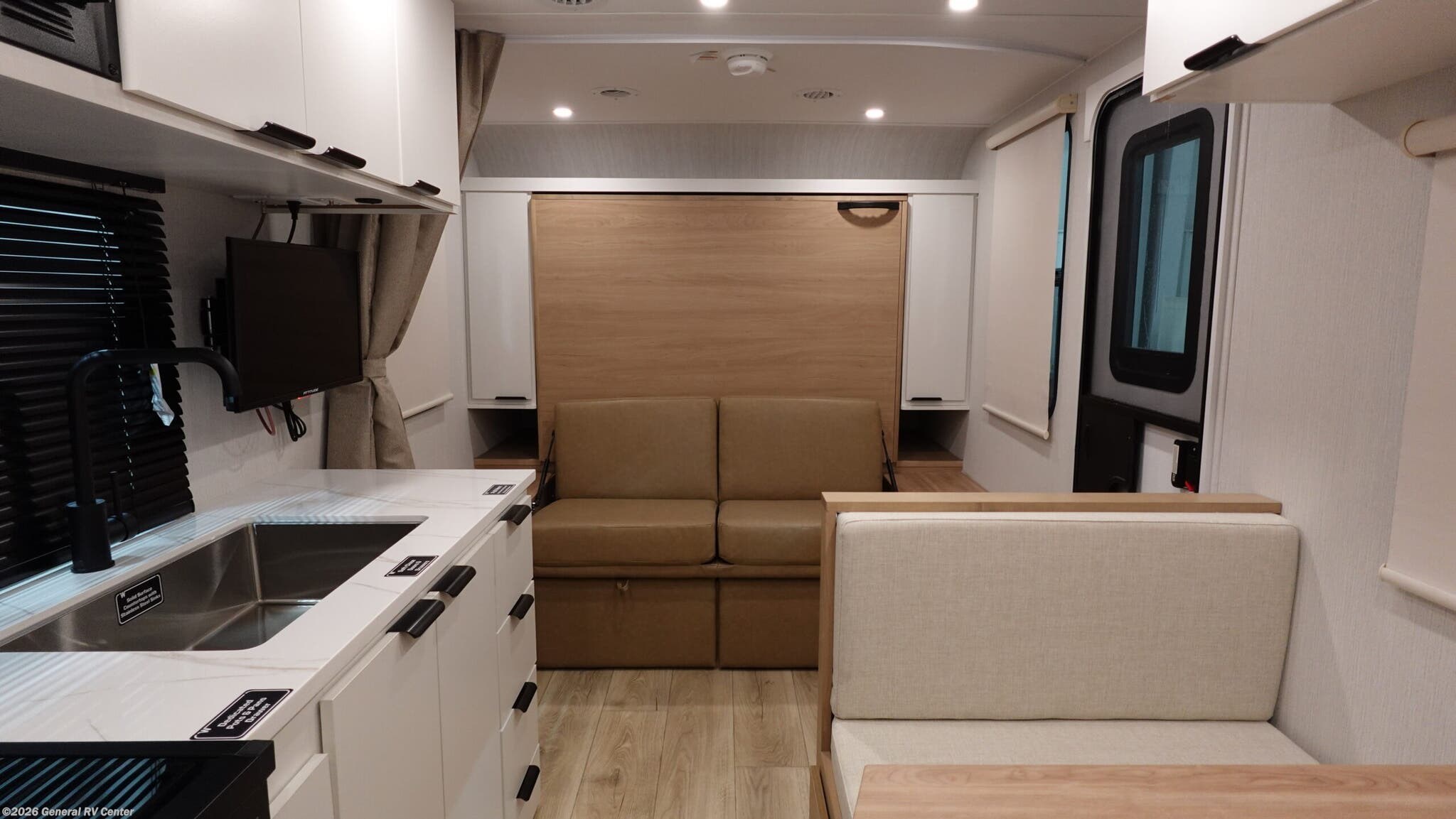 New 2026 Winnebago Micro Minnie 2000MRB available in Winter Garden, Florida