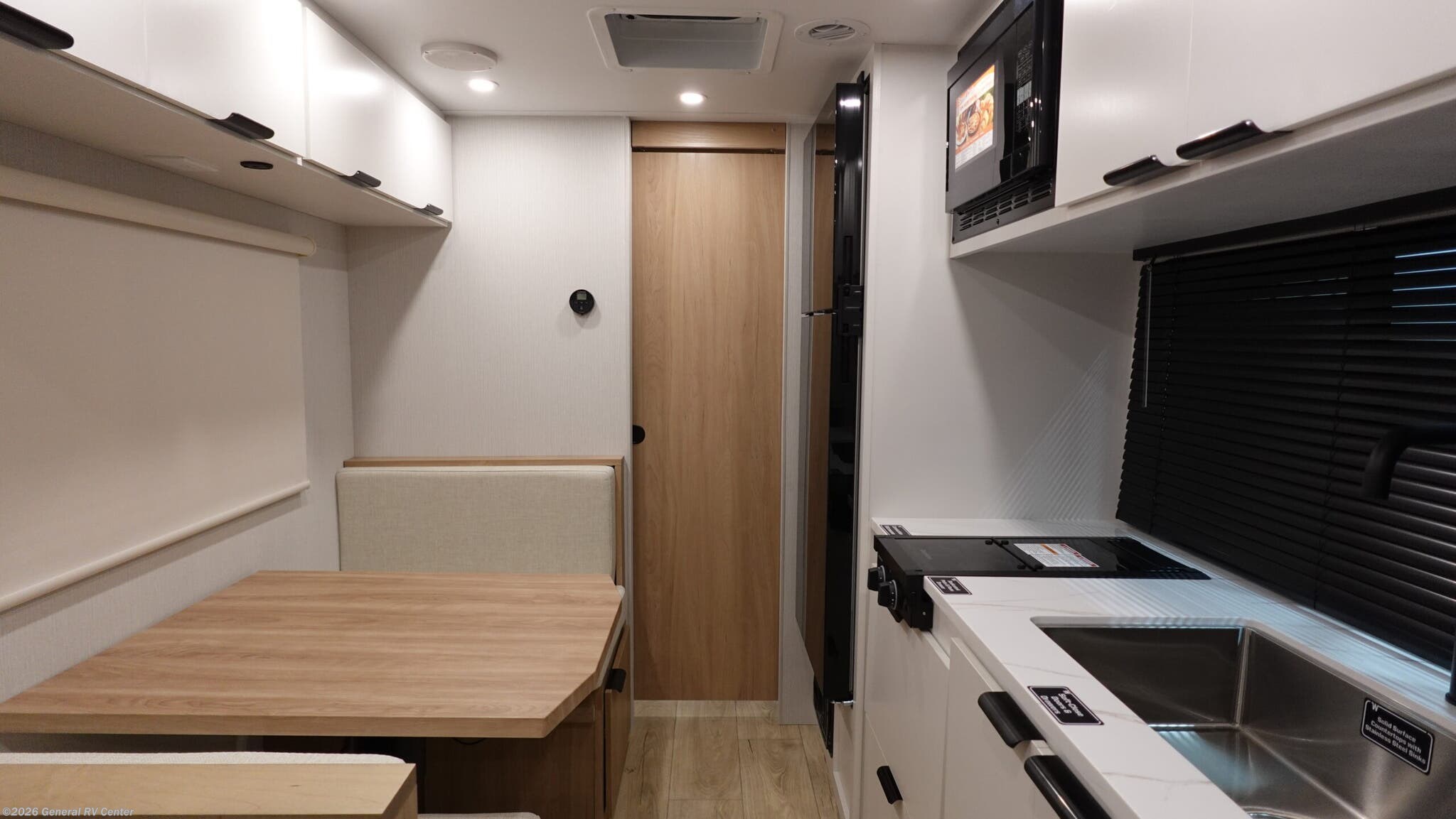 2026 Winnebago Micro Minnie 2000MRB - New Travel Trailer For Sale by General RV Center in Winter Garden, Florida