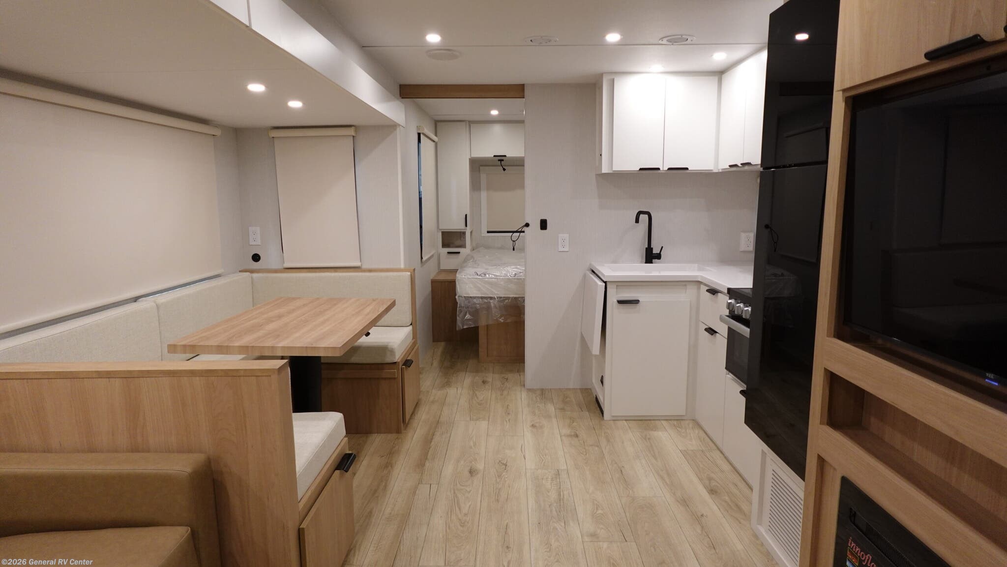 New 2026 Winnebago Thrive 28BHS available in Winter Garden, Florida