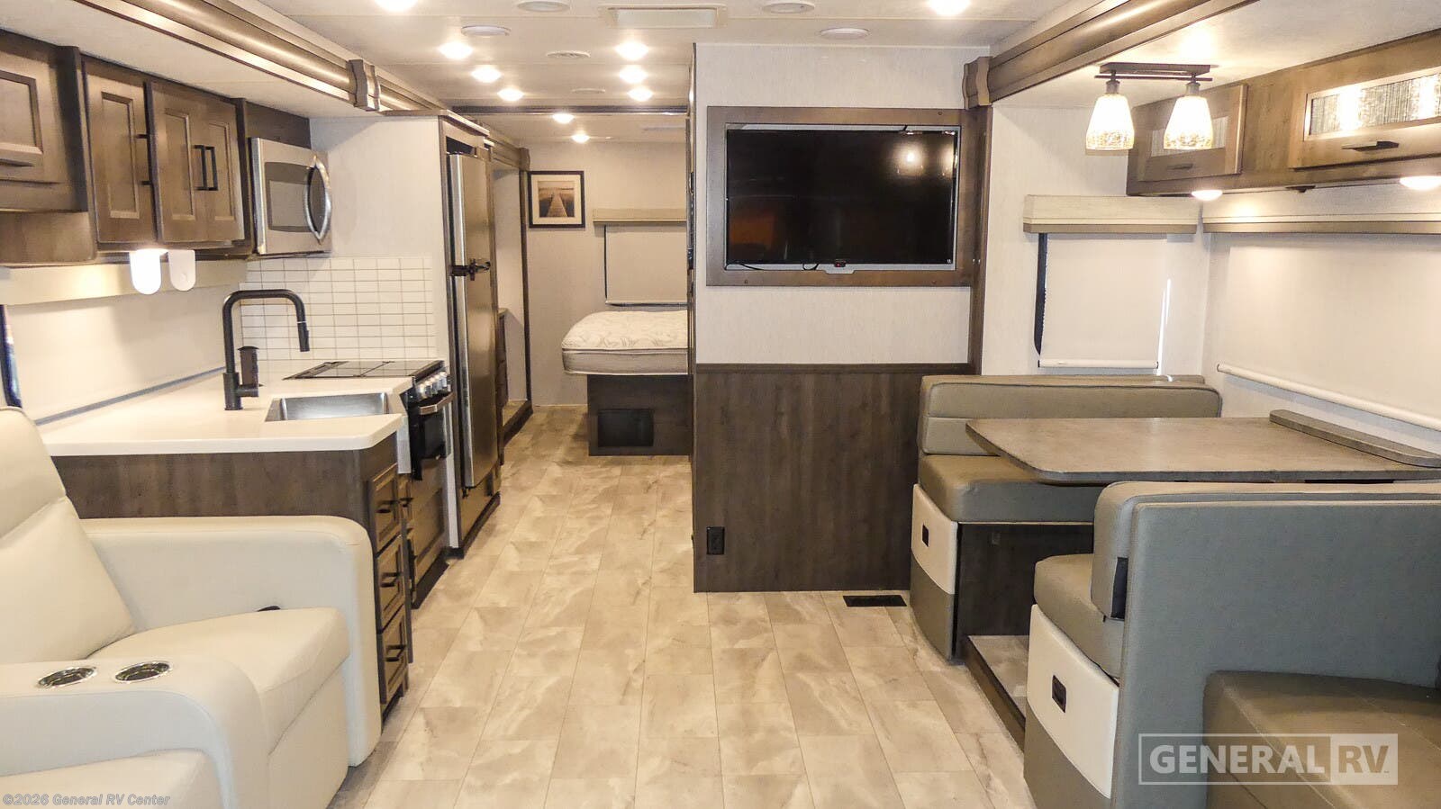 2023 Coachmen Mirada 35OS - Used Class A For Sale by General RV Center in Winter Garden, Florida