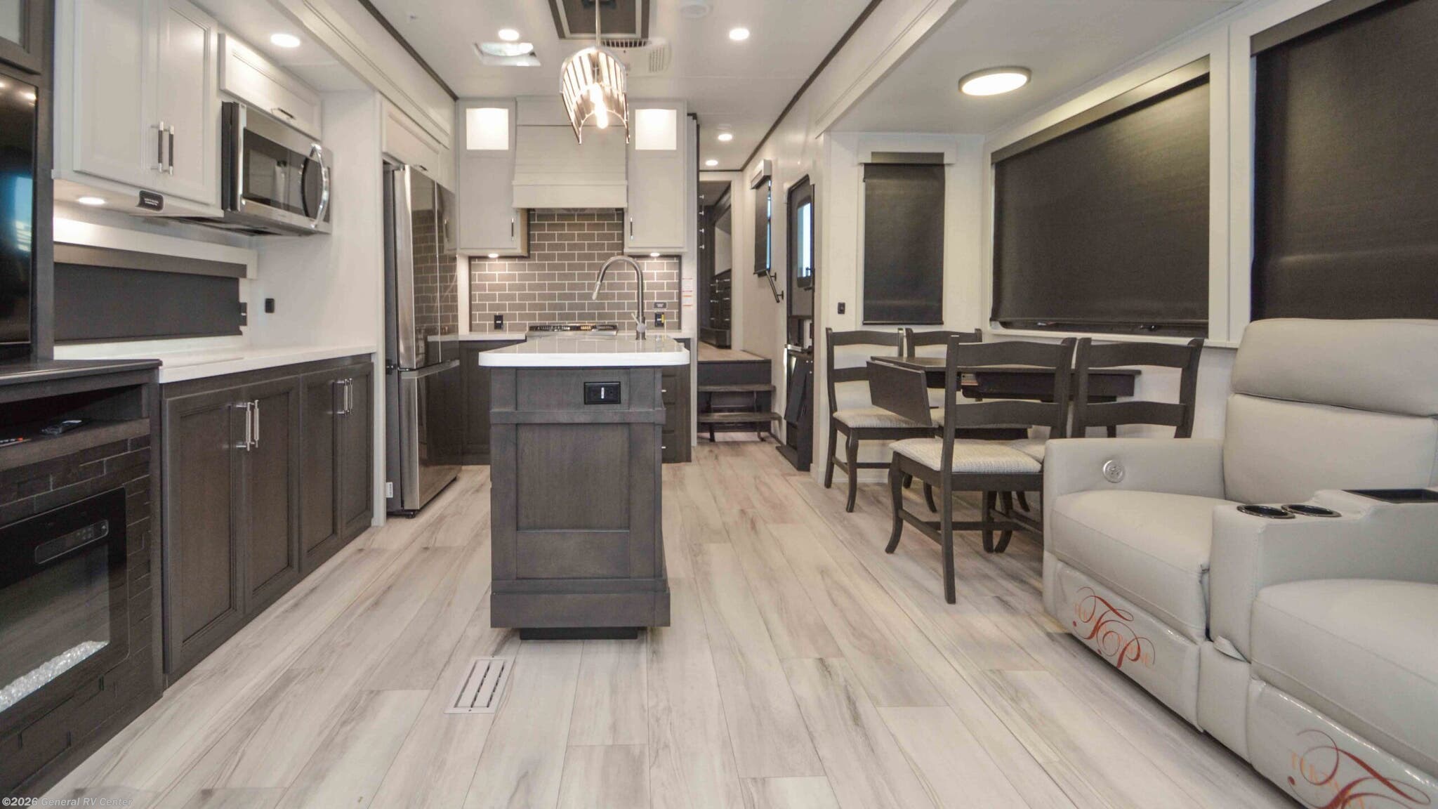 New 2026 Keystone Alpine 3303CK available in Winter Garden, Florida