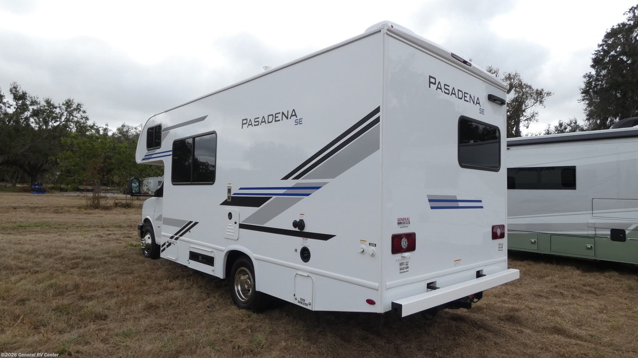 2026 Pasadena SE21 Chevy by Thor Motor Coach from General RV Center in Winter Garden, Florida