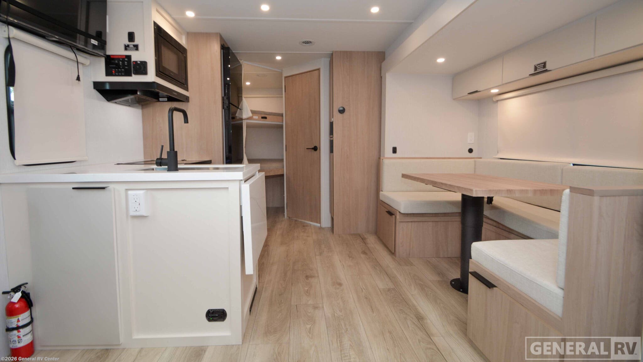 2026 Winnebago Thrive 22MBH - New Travel Trailer For Sale by General RV Center in Winter Garden, Florida