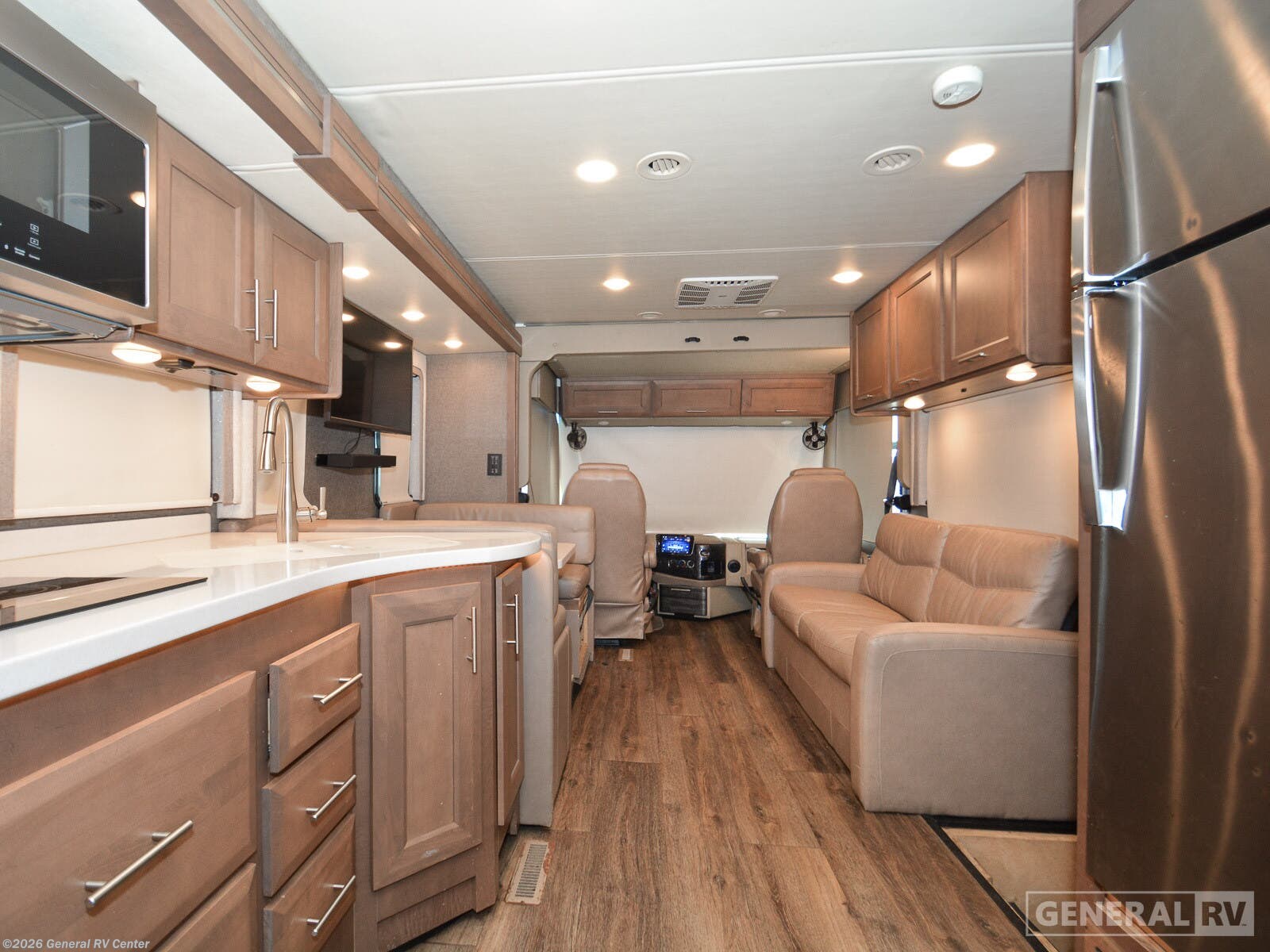Used 2022 Thor Motor Coach Palazzo 33.5-2S available in Winter Garden, Florida