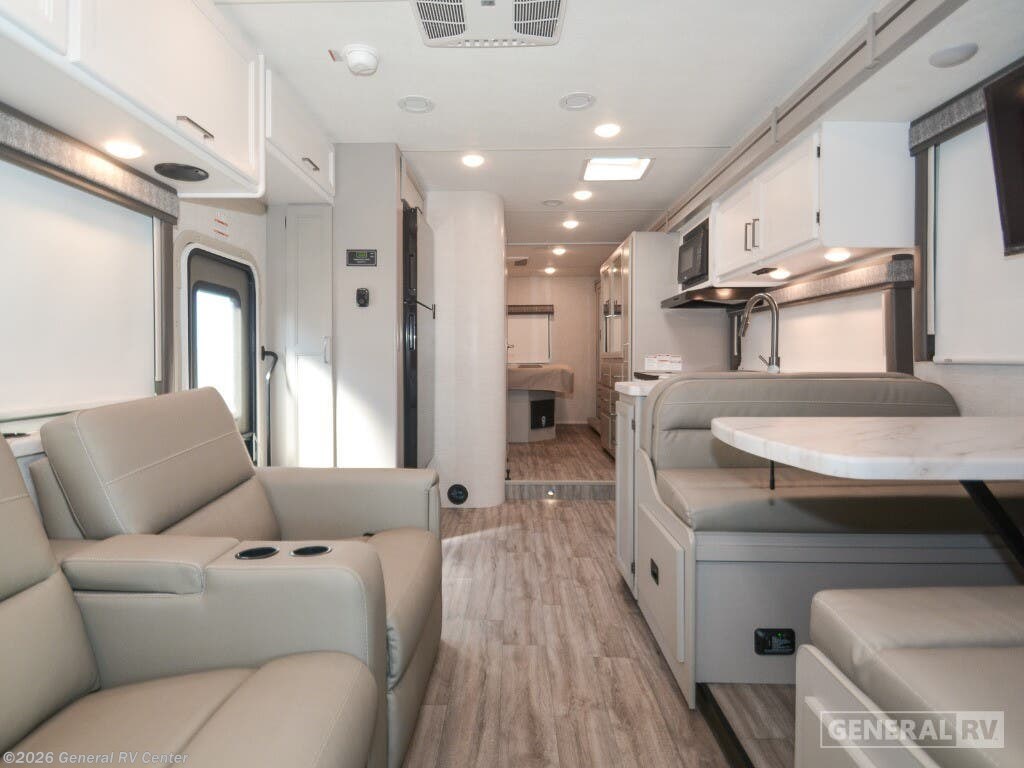 2025 Pasadena SE31 by Thor Motor Coach from General RV Center in Winter Garden, Florida