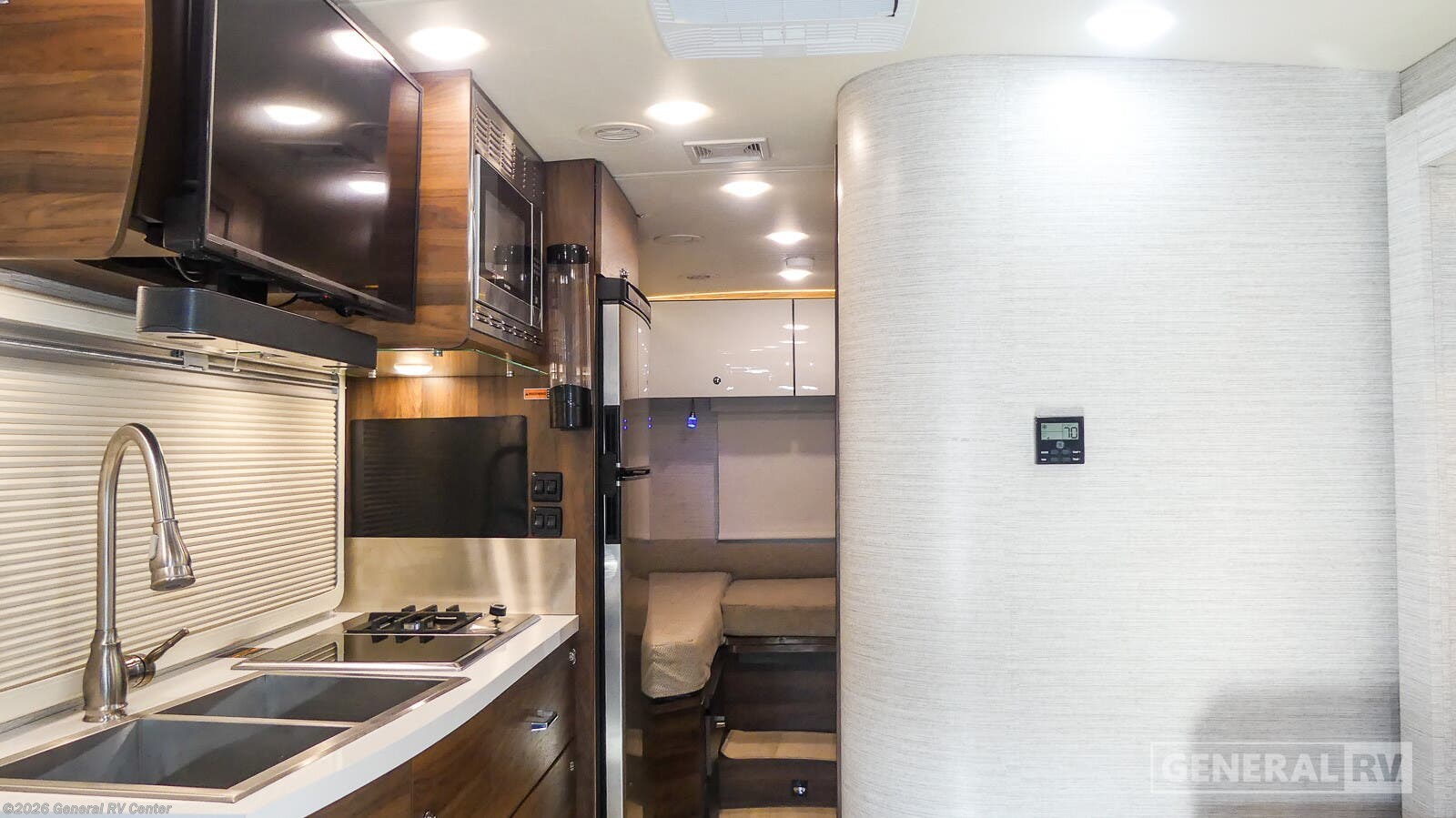 2022 Winnebago View 24V - Used Class C For Sale by General RV Center in Winter Garden, Florida