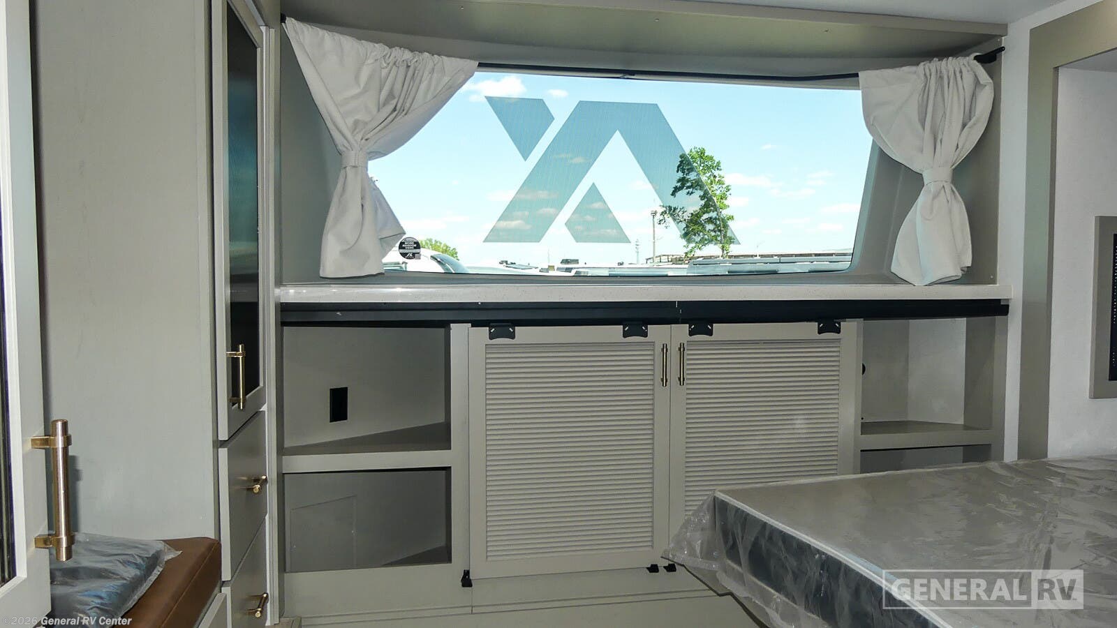 2026 Axiom Imperium I2900 - New Fifth Wheel For Sale by General RV Center in Winter Garden, Florida