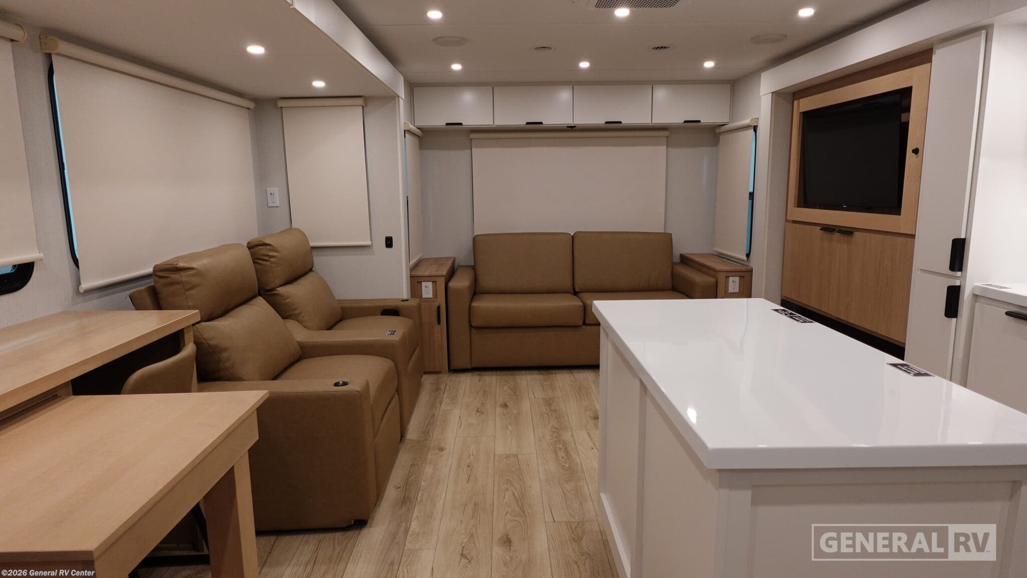 2026 Winnebago Thrive 29RLO - New Travel Trailer For Sale by General RV Center in Winter Garden, Florida