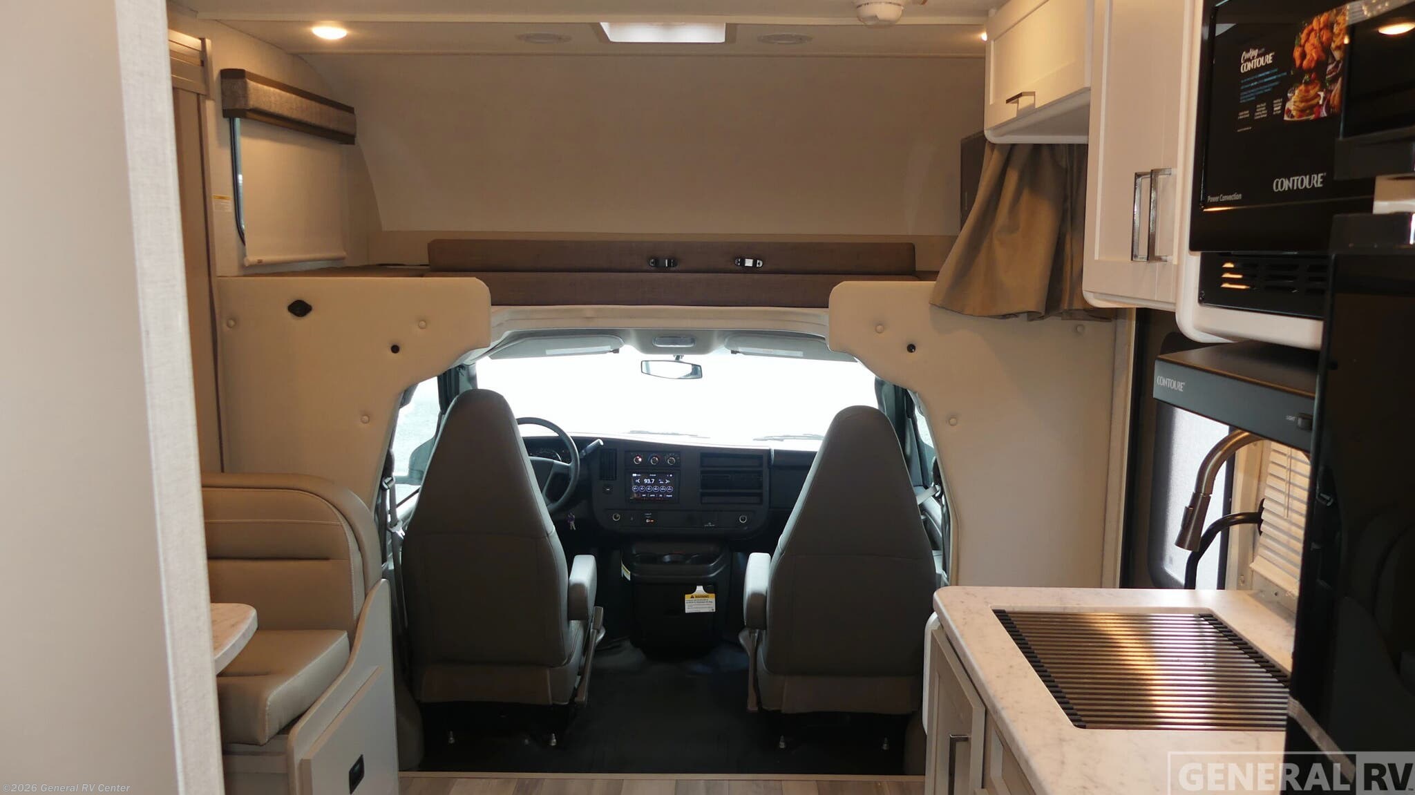 New 2026 Thor Motor Coach Pasadena SZ25 available in Winter Garden, Florida