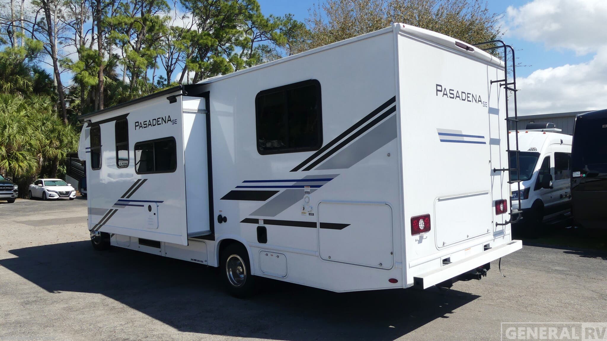 2026 Pasadena SE SE28 by Thor Motor Coach from General RV Center in Winter Garden, Florida