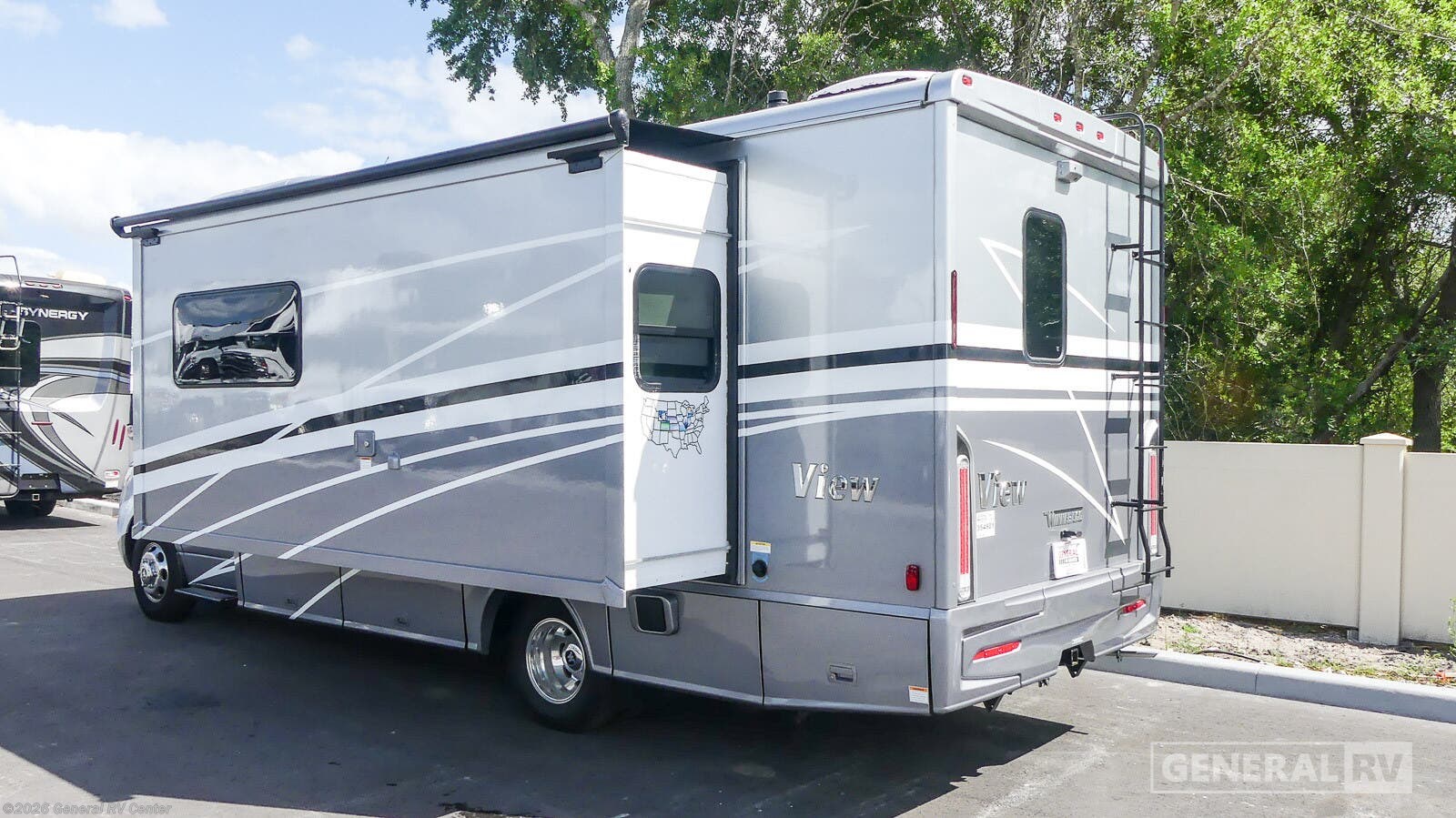 2025 View 24D-1S by Winnebago from General RV Center in Winter Garden, Florida