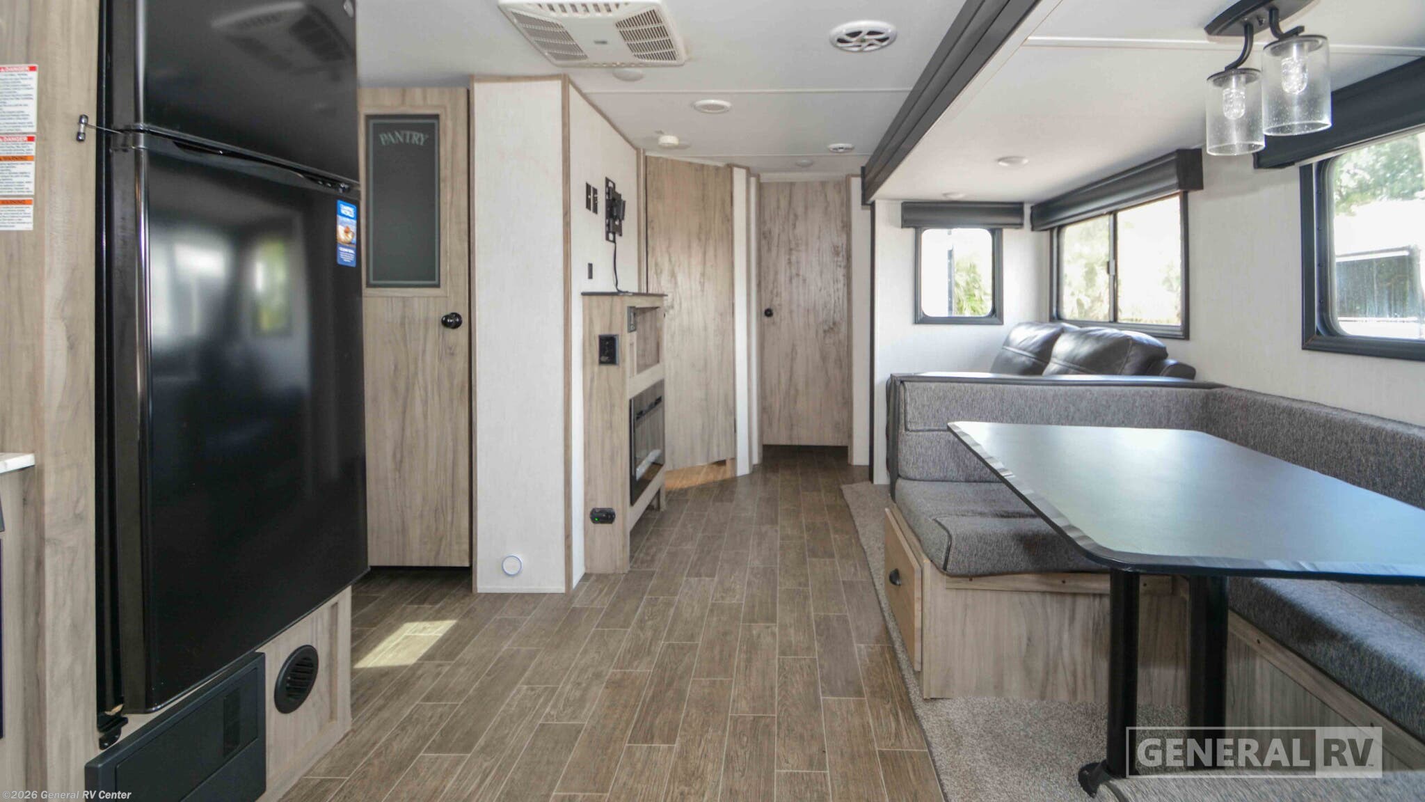 2022 Forest River Cherokee Alpha Wolf 28FK-L - Used Travel Trailer For Sale by General RV Center in Winter Garden, Florida