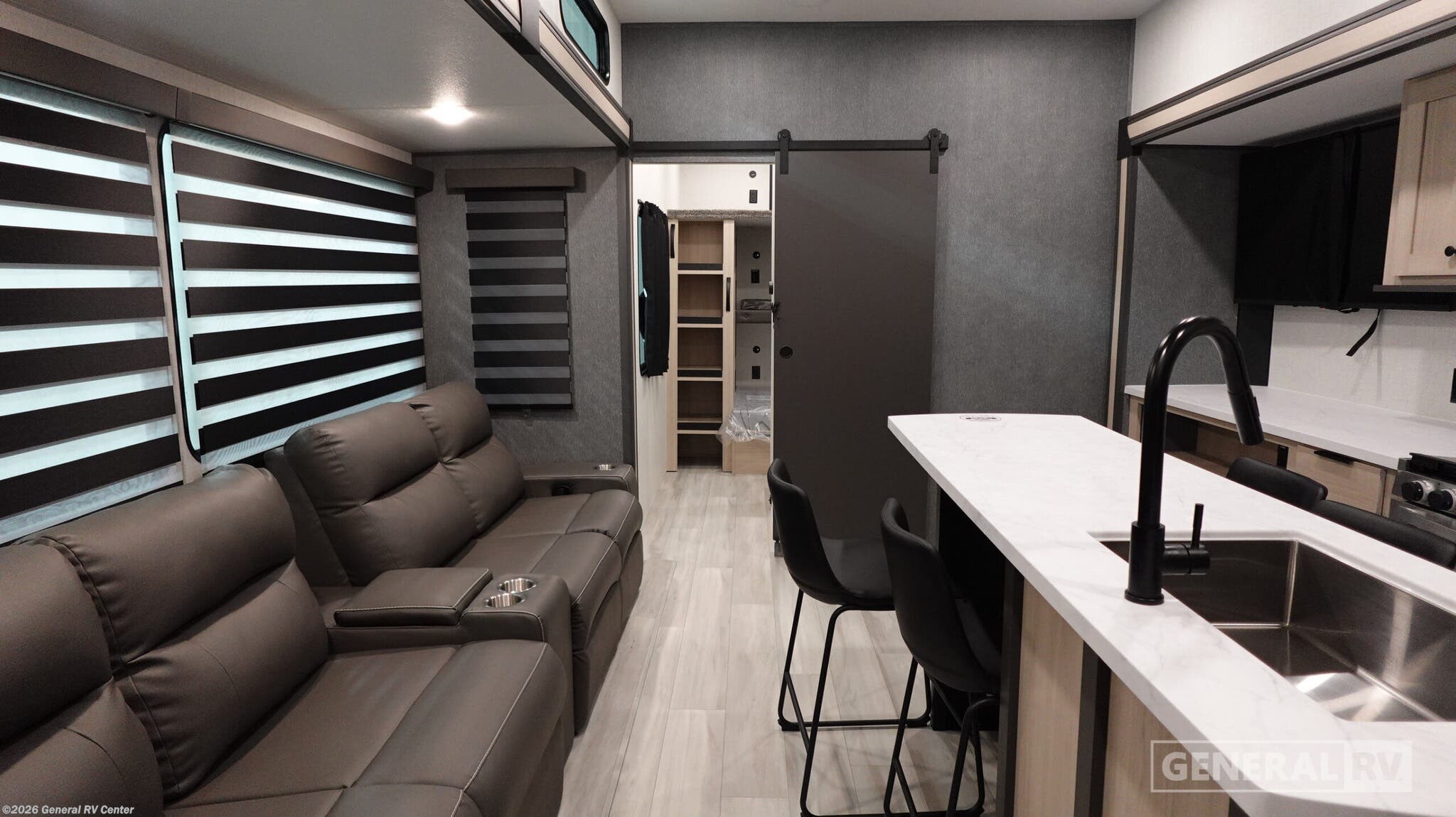 2026 Forest River Wildcat 35CRIB - New Fifth Wheel For Sale by General RV Center in Winter Garden, Florida