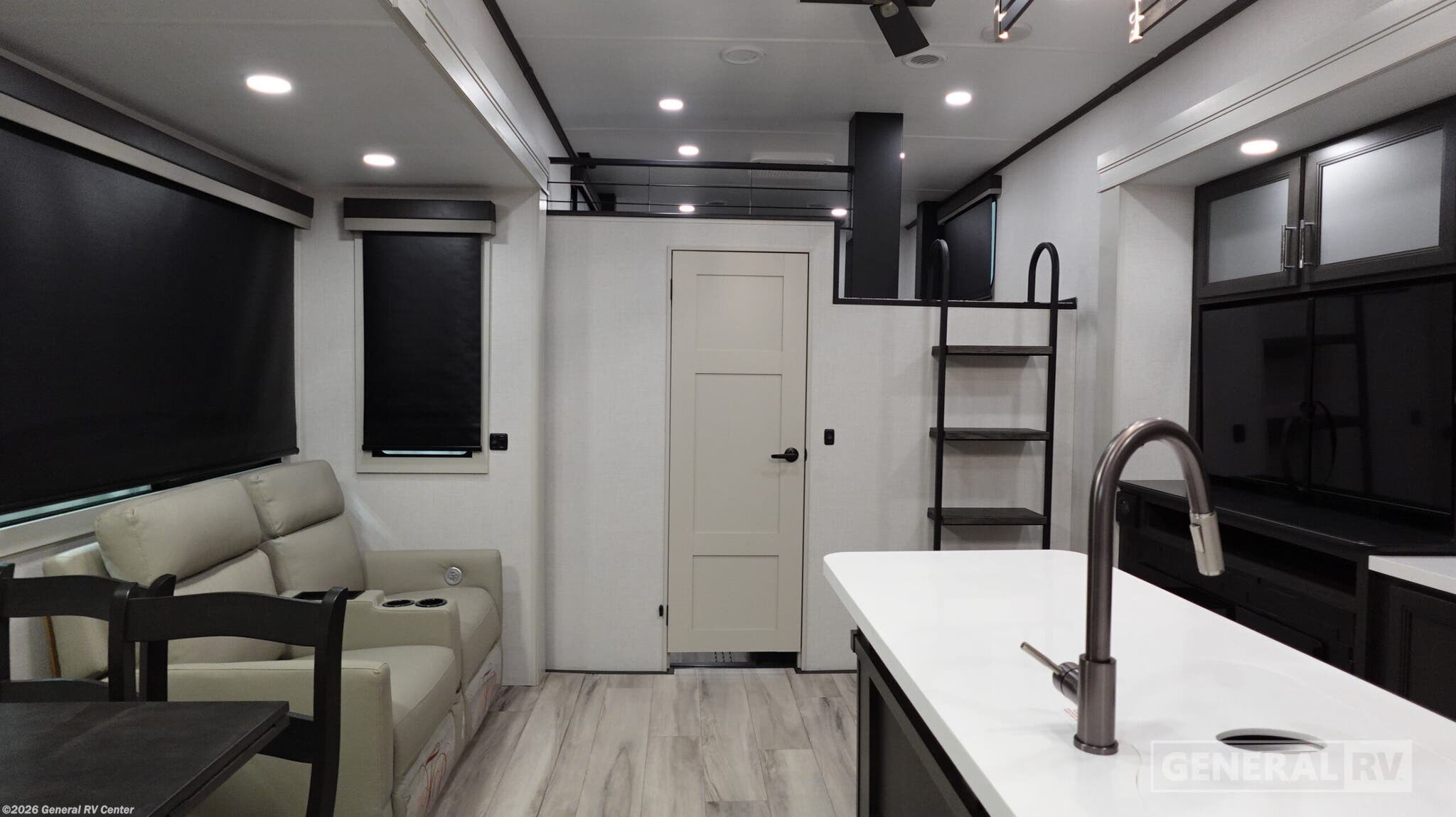 2026 Keystone Alpine Avalanche Edition 390DS - New Fifth Wheel For Sale by General RV Center in Winter Garden, Florida