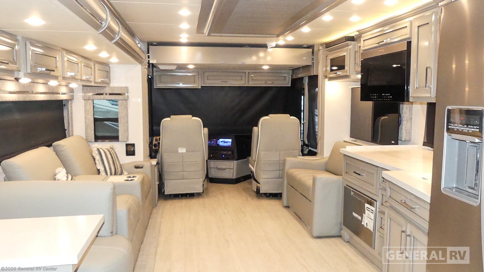 New 2026 Newmar Ventana 4340 available in Winter Garden, Florida