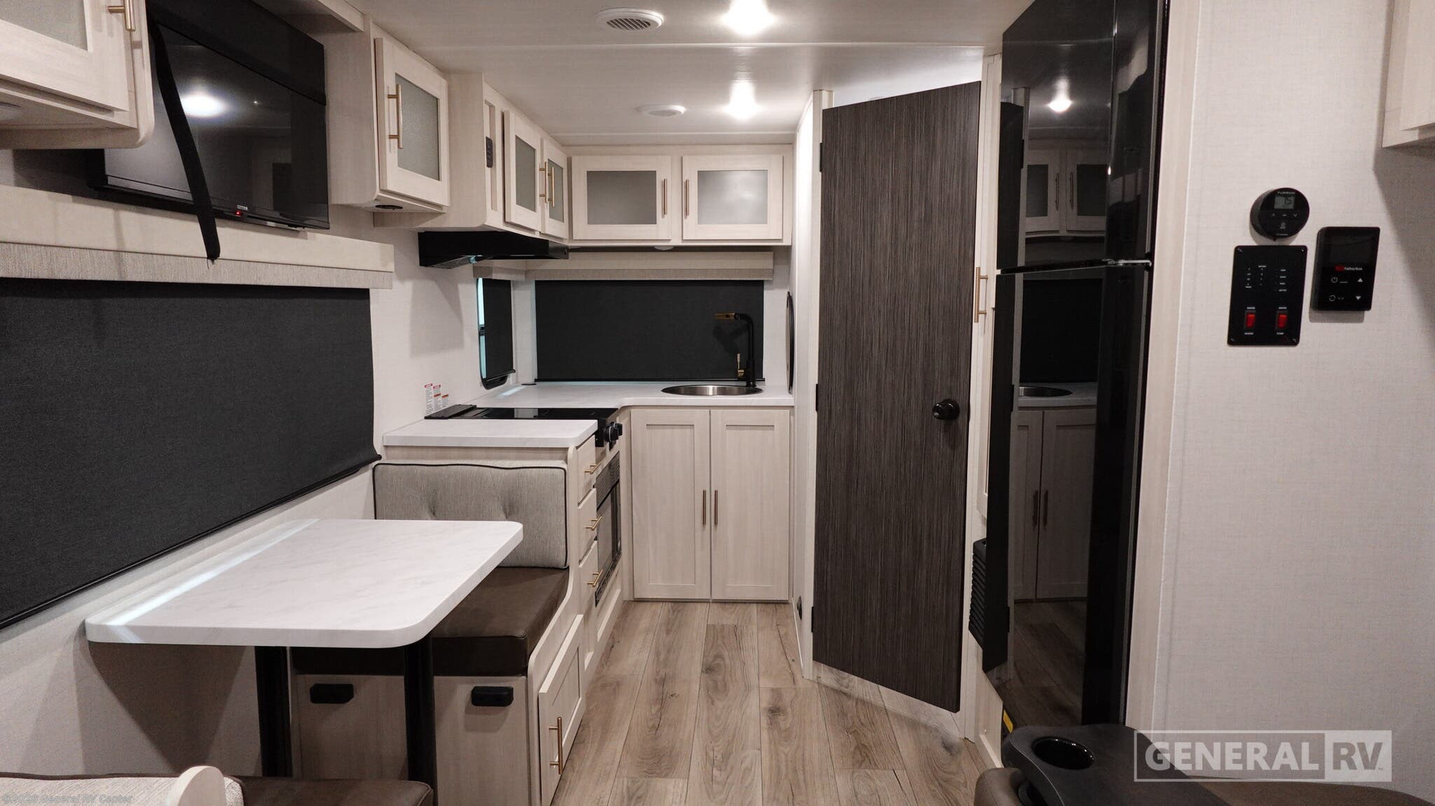 2026 Forest River R*POD RPT205 - New Travel Trailer For Sale by General RV Center in Winter Garden, Florida