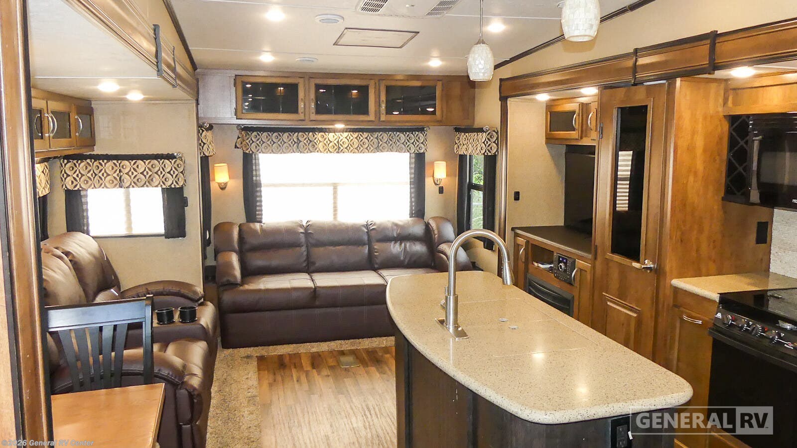 2017 Coachmen Chaparral 336TSIK - Used Fifth Wheel For Sale by General RV Center in Winter Garden, Florida