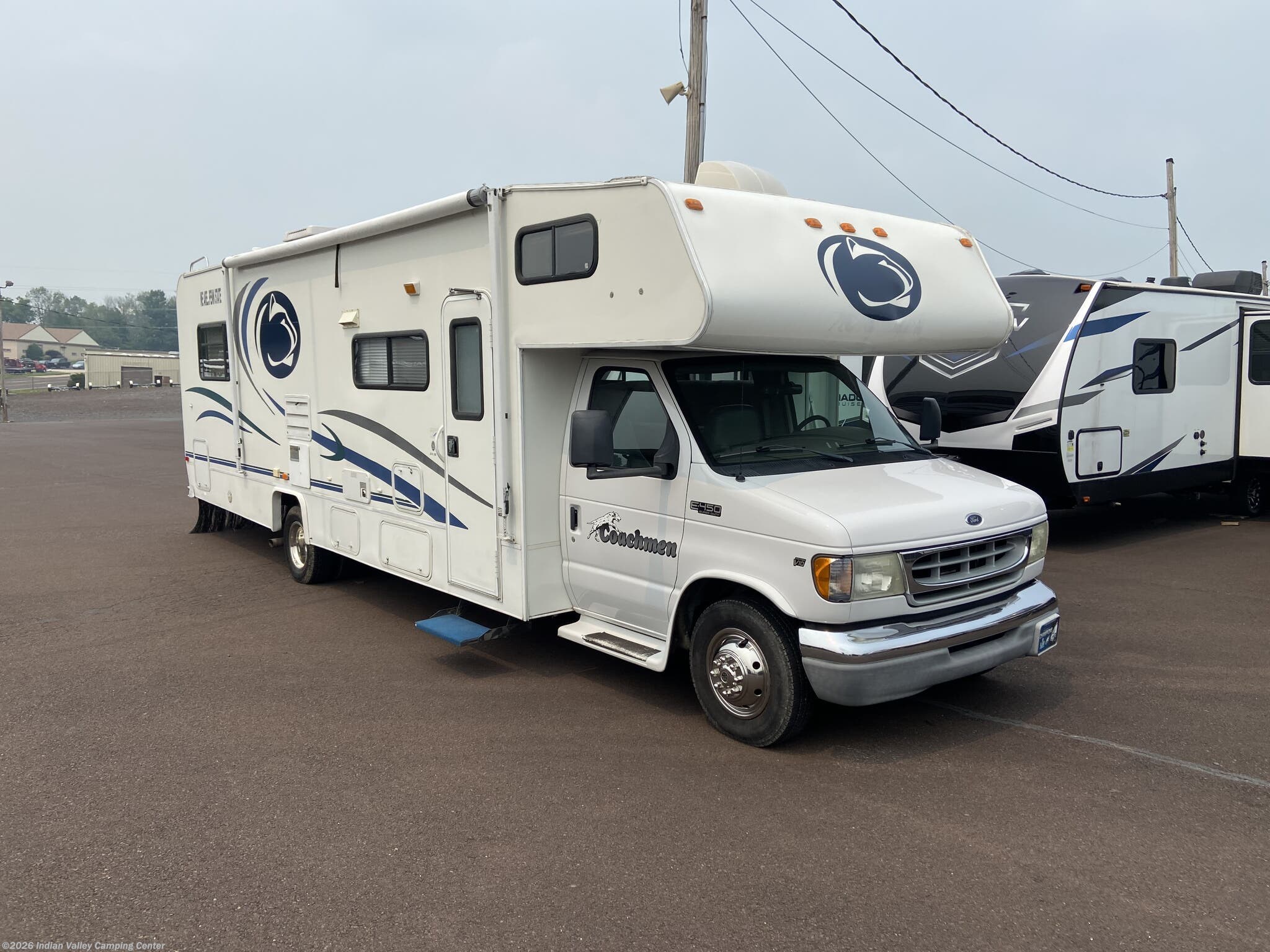 2002 Coachmen Leprechaun 314SS RV for Sale in Souderton, PA 18964
