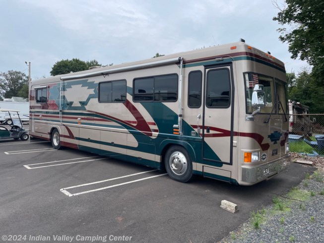 Used 1997 Mitchell Coach Vogue 40 available in Souderton, Pennsylvania