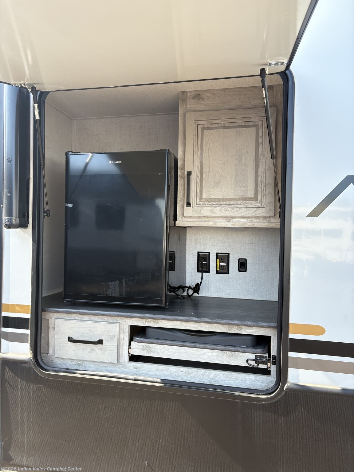 New 2024 Keystone Avalanche 338GK available in Souderton, Pennsylvania