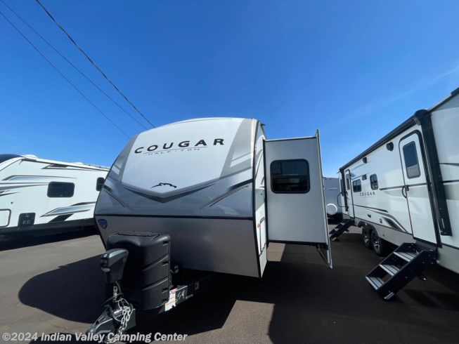 2024 Keystone Cougar Half-Ton 33RLI - New Travel Trailer For Sale by Indian Valley Camping Center in Souderton, Pennsylvania