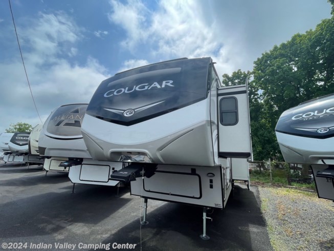 2022 Keystone Cougar 368MBI - New Fifth Wheel For Sale by Indian Valley Camping Center in Souderton, Pennsylvania