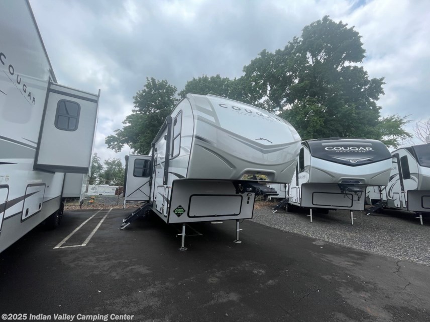 New 2023 Keystone Cougar Half-Ton 29RLI available in Souderton, Pennsylvania