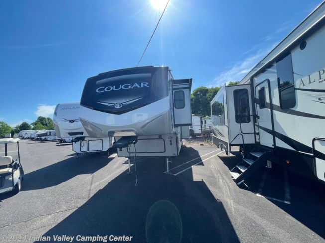 2022 Keystone Cougar 316RLS - New Fifth Wheel For Sale by Indian Valley Camping Center in Souderton, Pennsylvania
