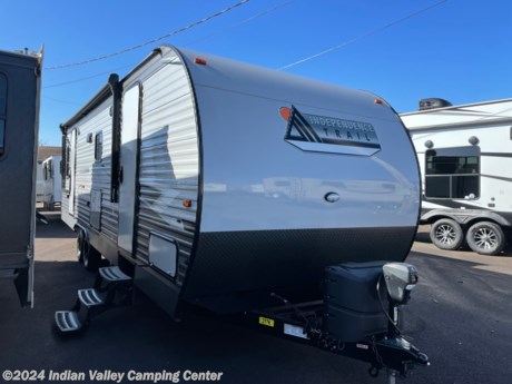 &lt;p&gt;Awesome family layout with double bunks behind the living space! Tons of storage too!&amp;nbsp; This trailer is a MUST SEE!&amp;nbsp;&lt;/p&gt;